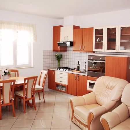 רוביני Apartment Matika, Terrace Apartment 10 Minutes Walk From Center מראה חיצוני תמונה